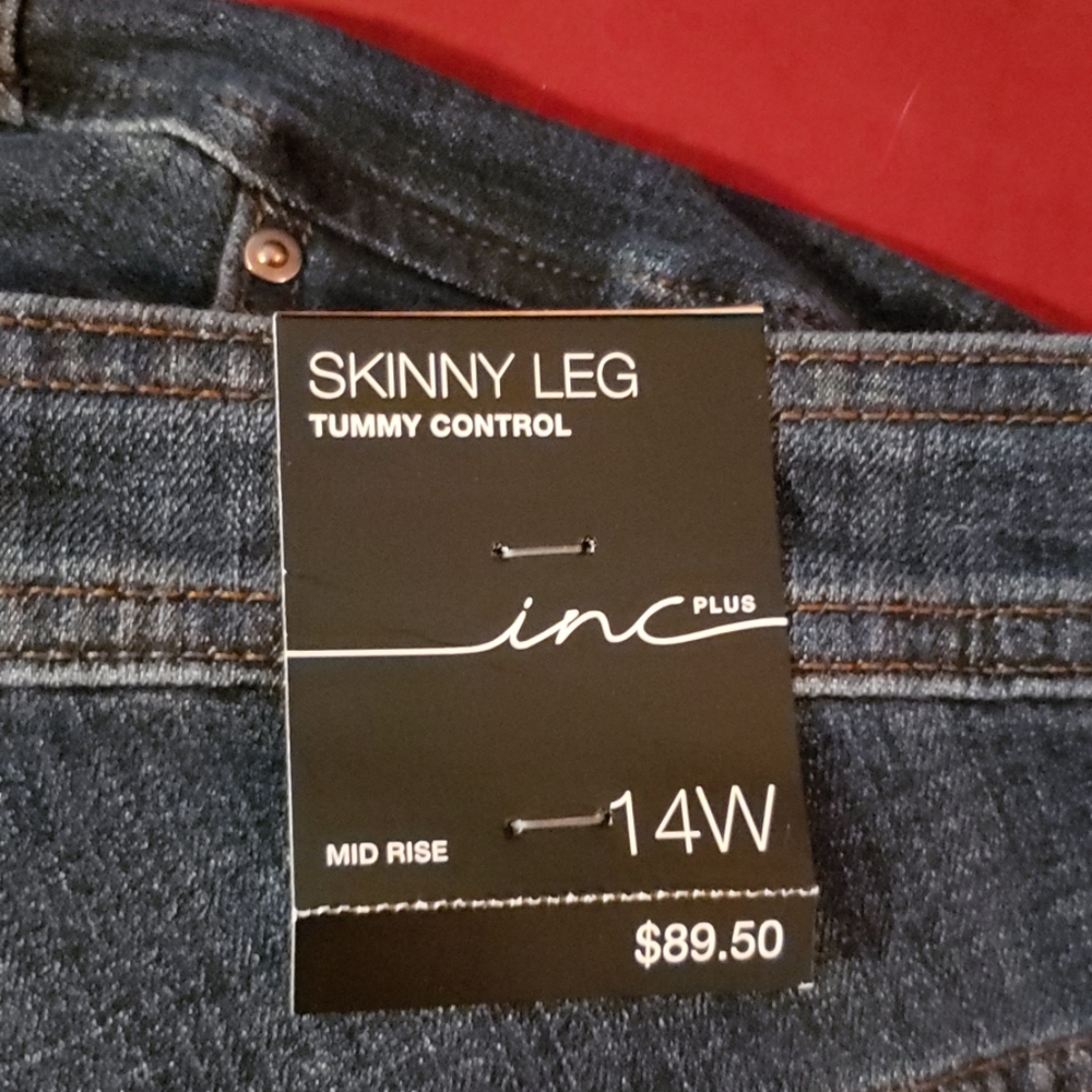 Jeans - Picture 3 of 5